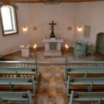 Blick von der Empore zum Altar